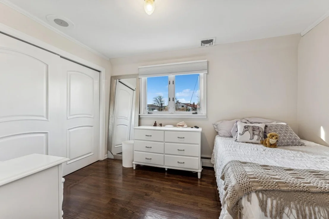Photo of 2836 Bay Drive