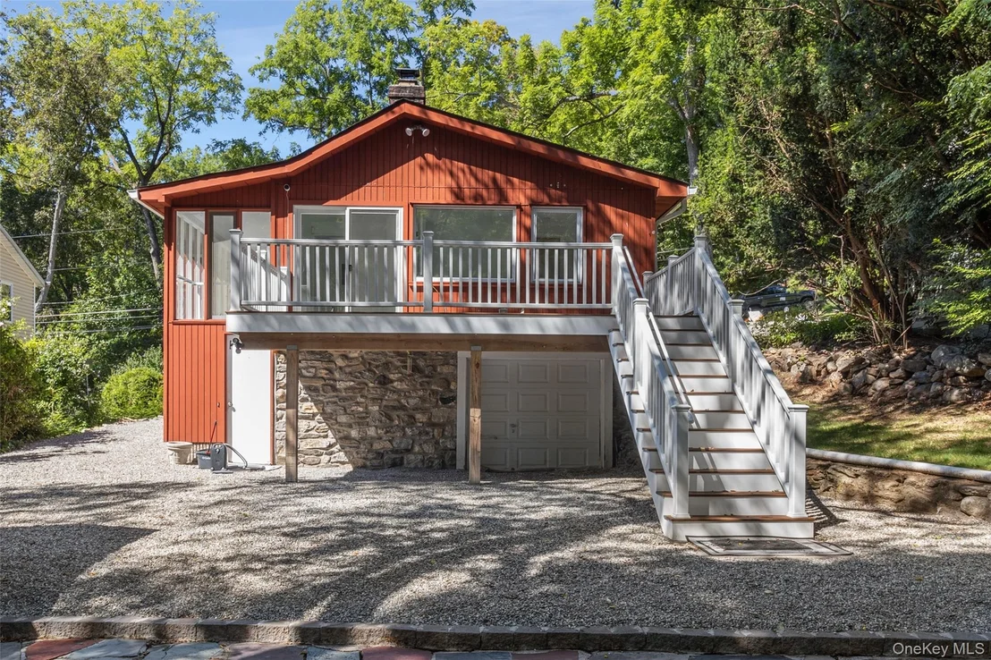 Photo of 6 Brookside Drive