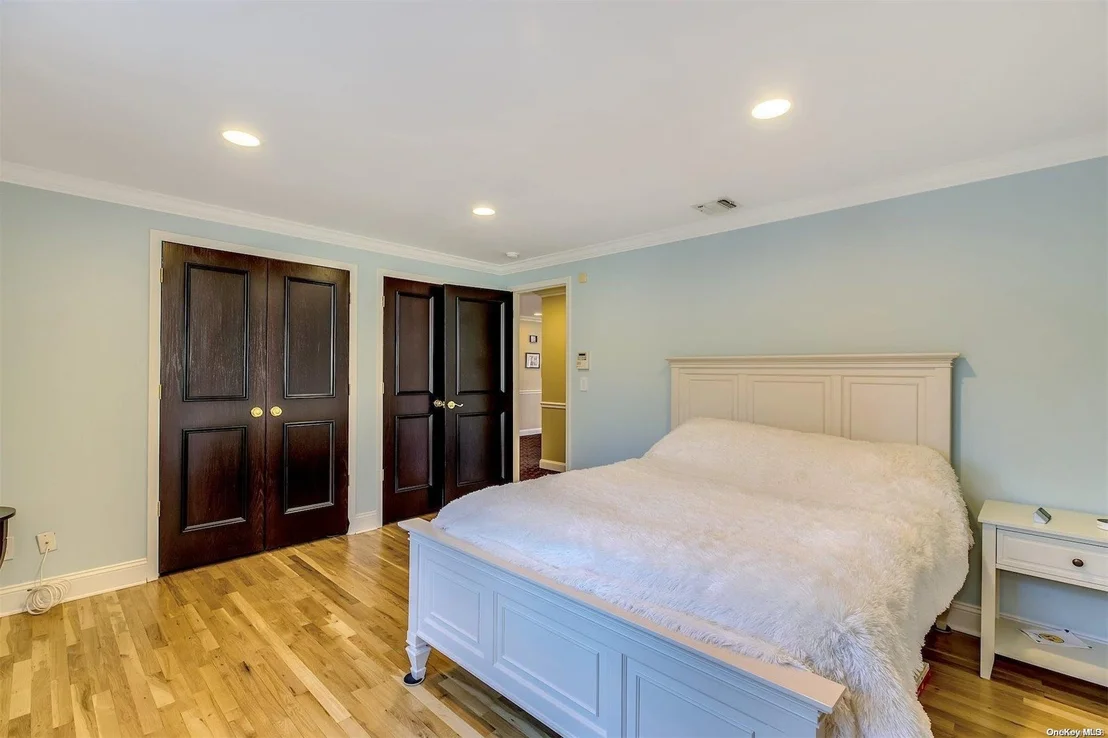 Photo of 2 Winchester Drive