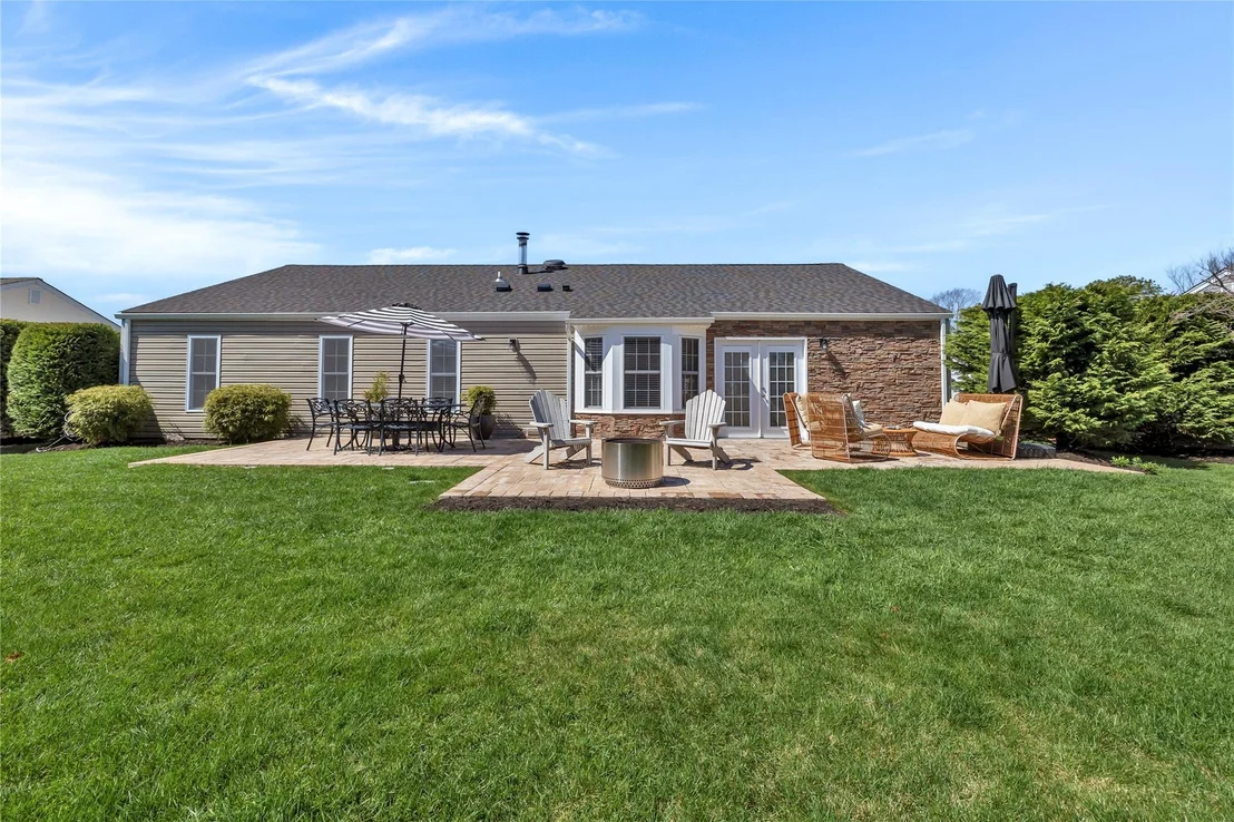 Photo of 76 Sequoia Way