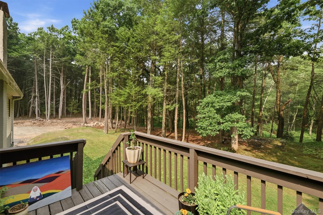 Photo of 375 Phillips Road