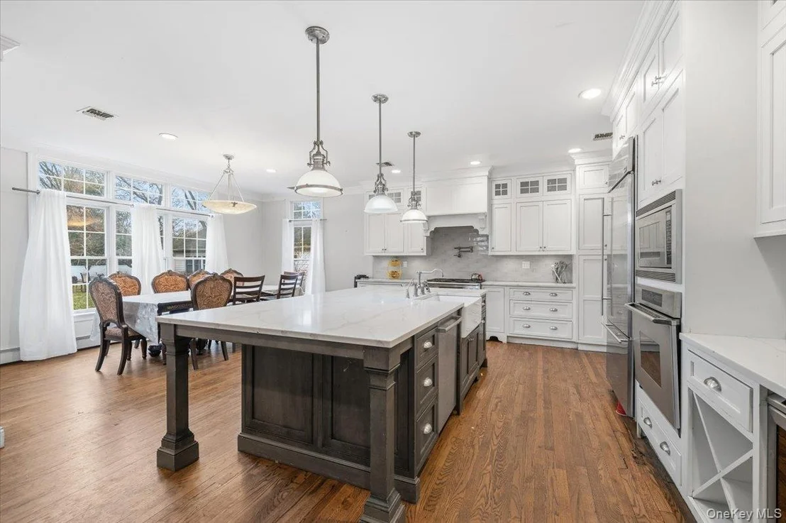 Photo of 21 Astor Avenue