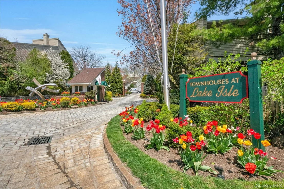 Photo of 35 Waterside Close