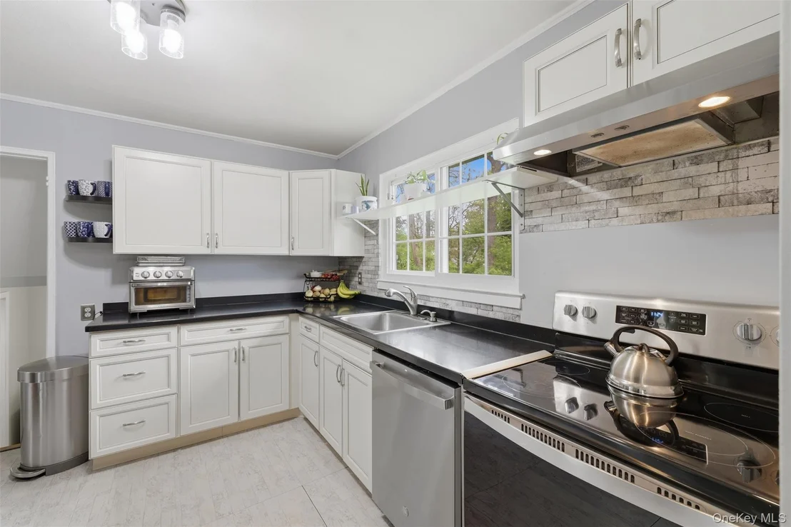 Photo of 4 Lori Street
