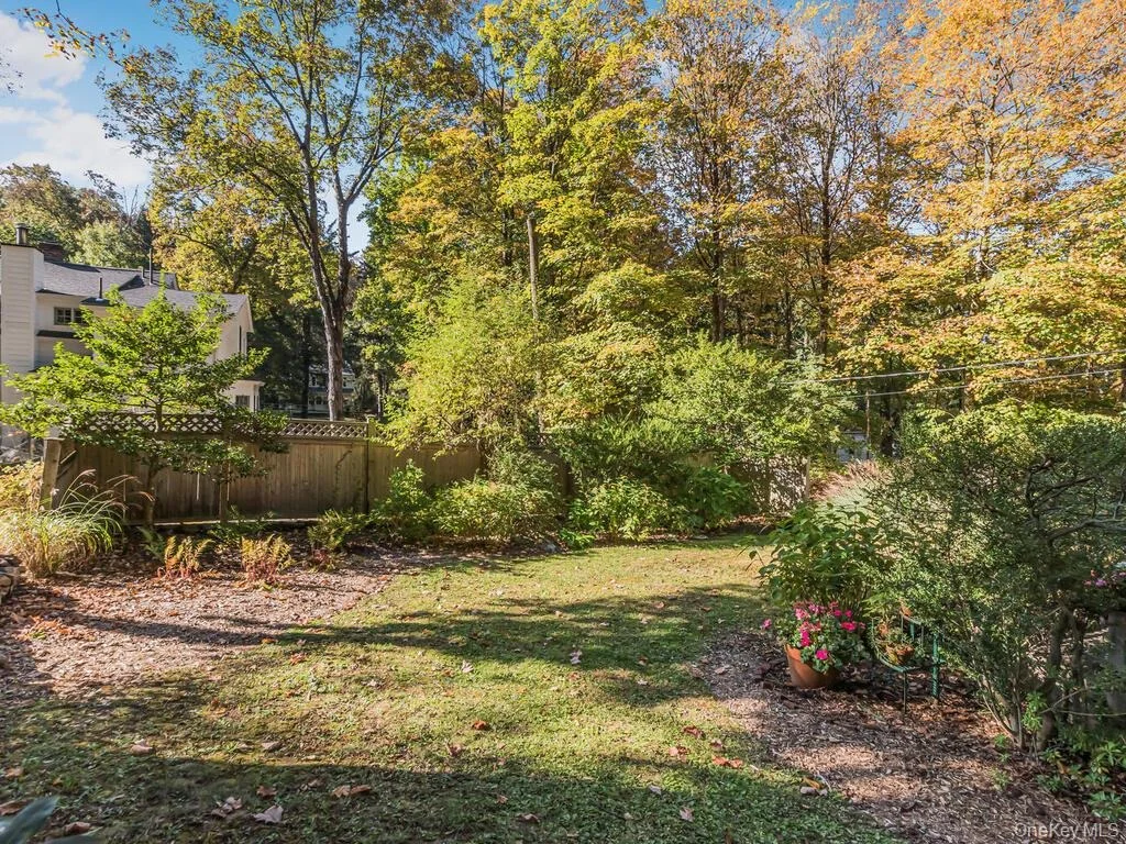 Photo of 105 Douglas Road