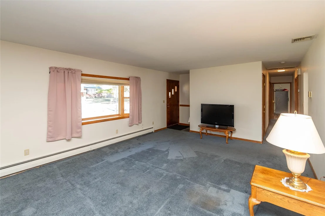 Photo of 13 Short Hill Drive