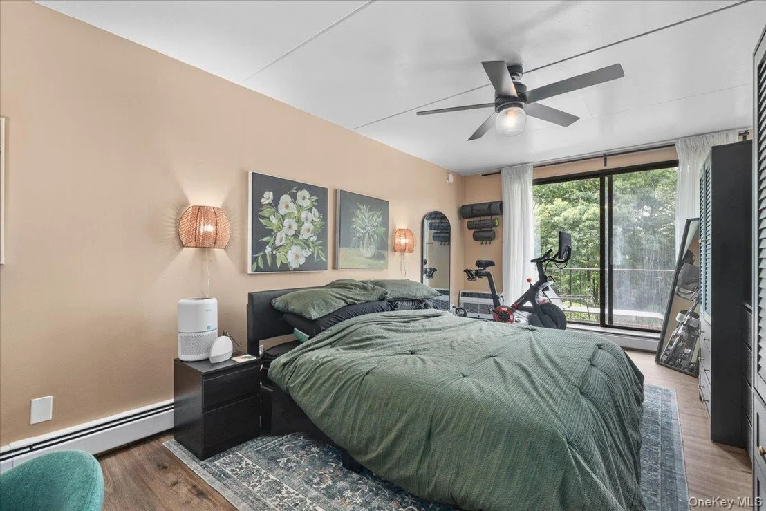 Photo of Unit 2C at 152 Overlook Avenue