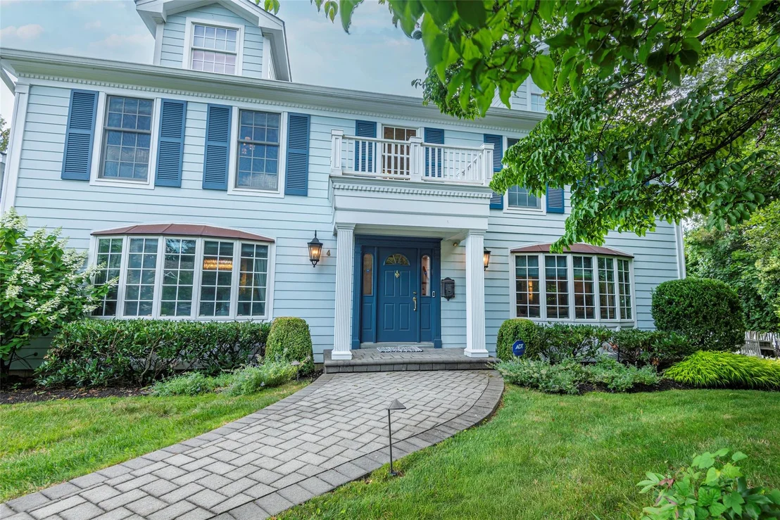 Photo of 4 Grenfell Drive