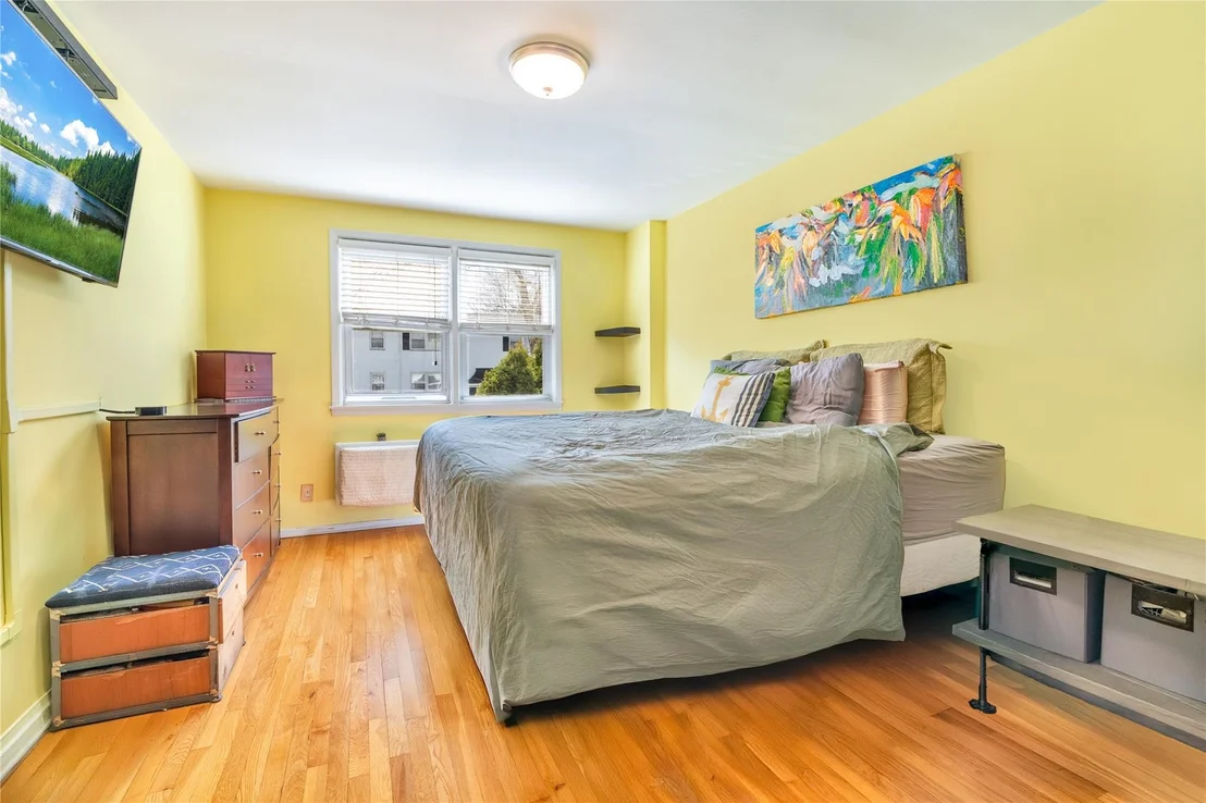 Photo of Unit B at 23 Avon Circle