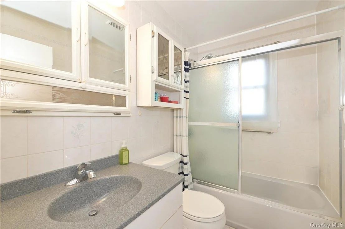 Photo of 2 Oak Place