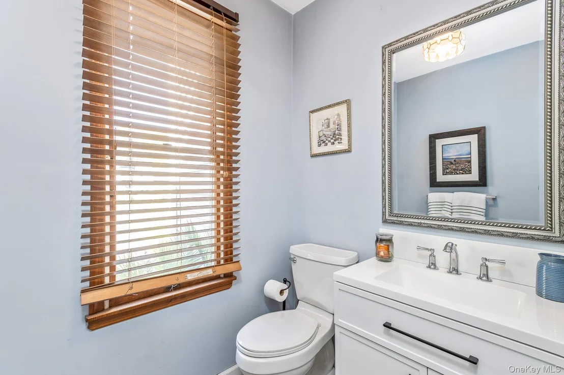 Photo of 41 Astor Avenue