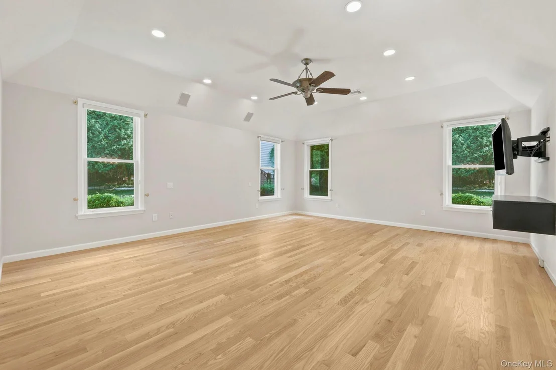 Photo of 44 Beach Road