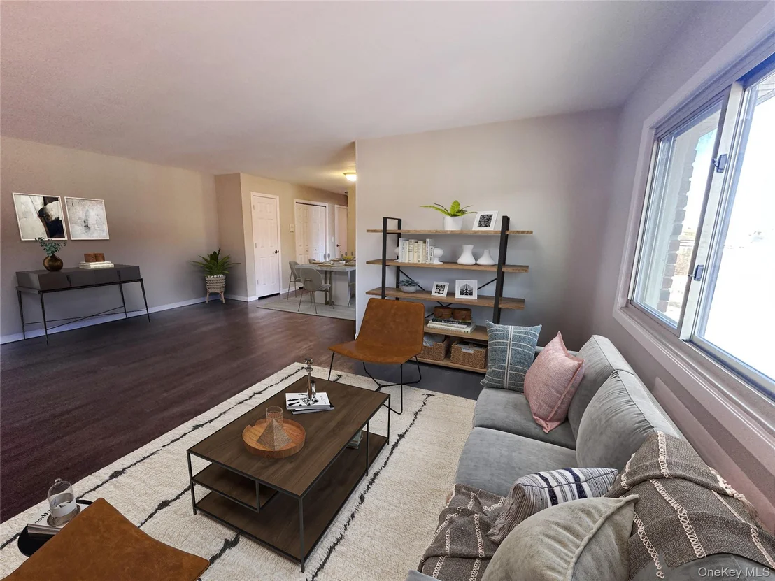 Photo of Unit 33B at 2449 UNION Boulevard