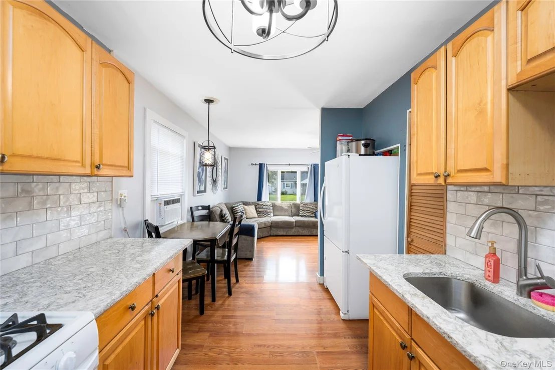 Photo of 52 Van Wyck Drive