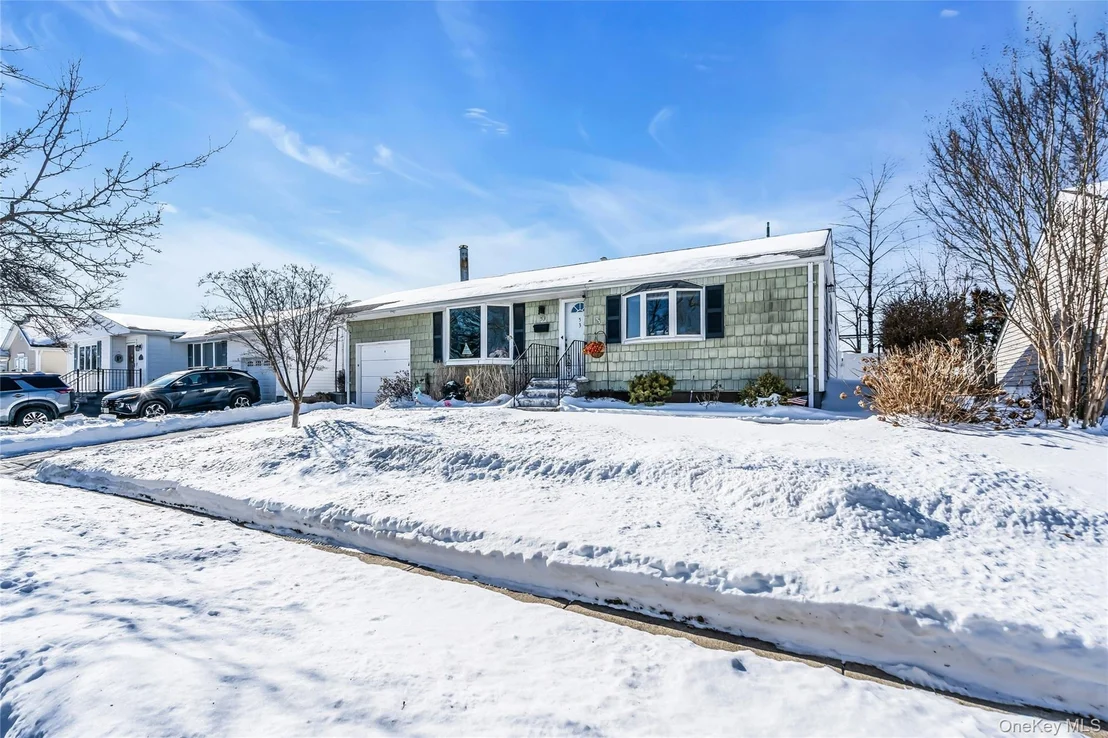 Photo of 53 Calvert Avenue