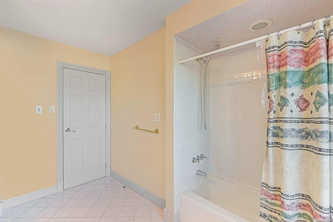 Photo of 120 Anchorage Drive
