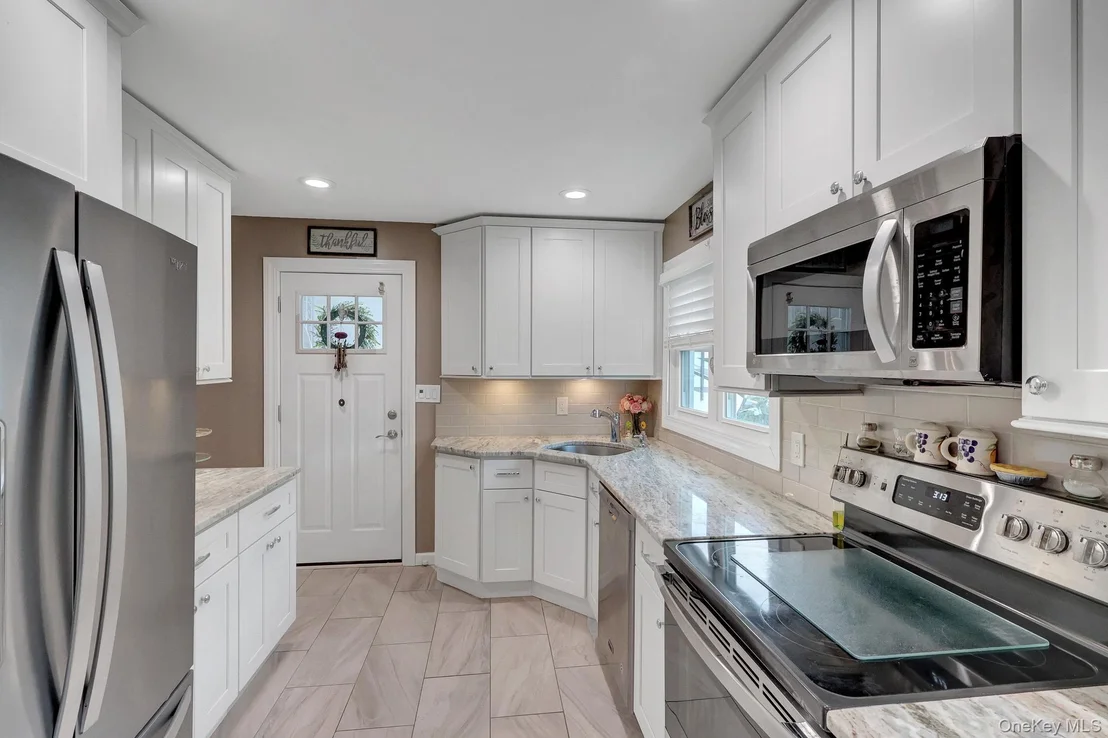 Photo of 121 Wright Avenue