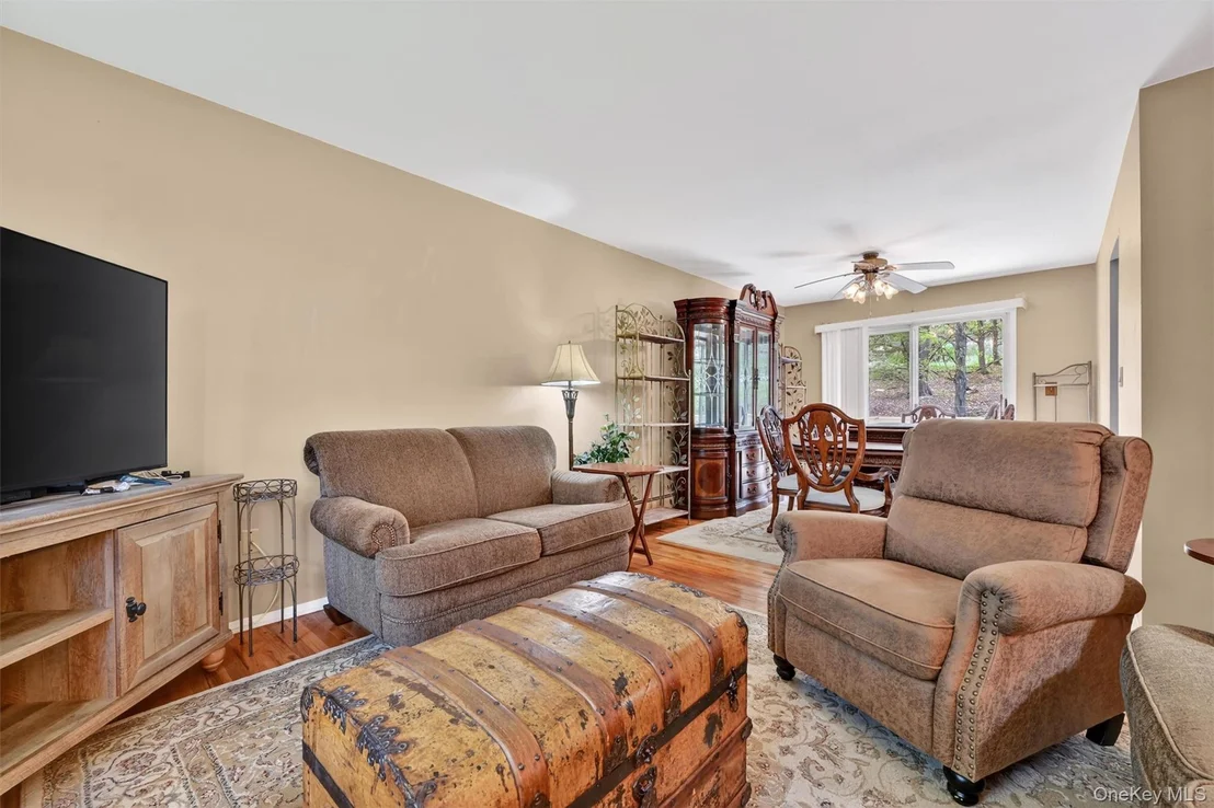 Photo of 5 Regelski Drive