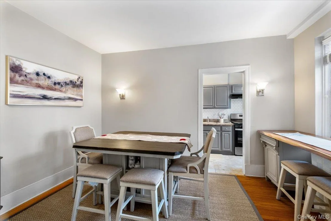 Photo of Unit 3A at 824 Bronx River Road