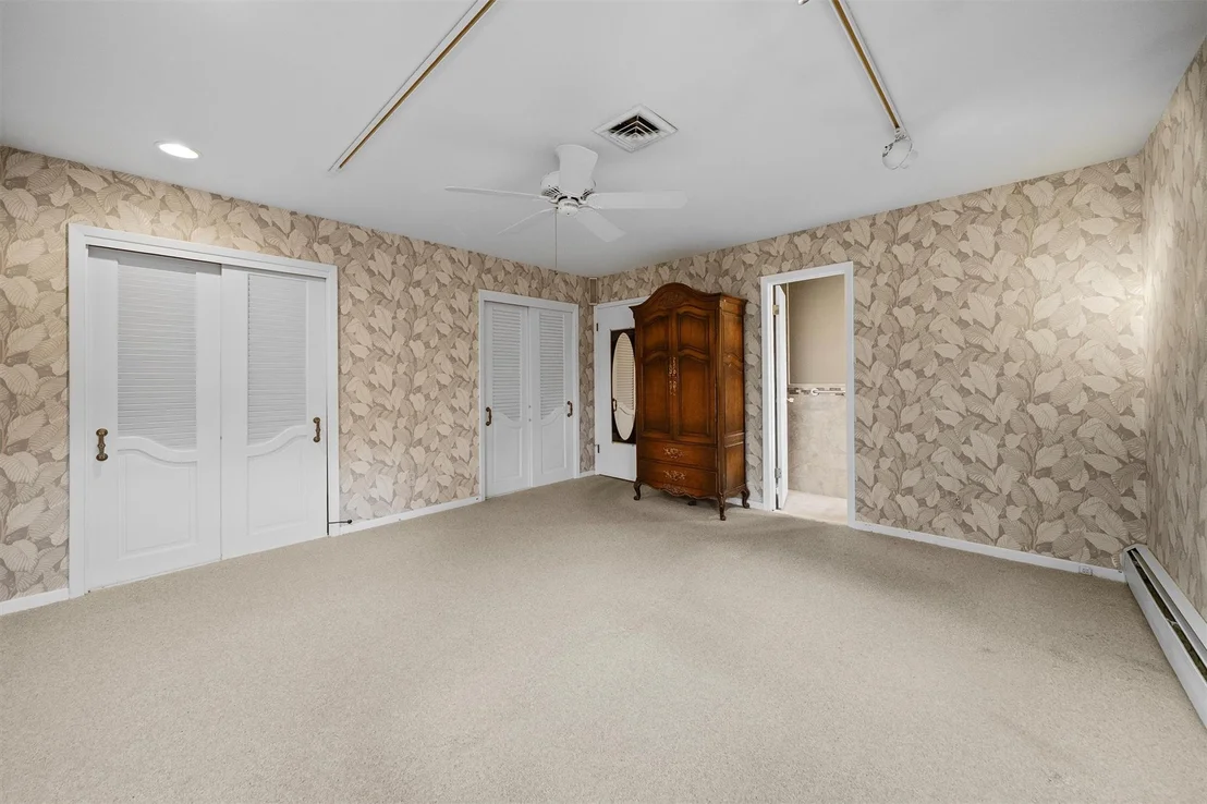 Photo of 21 Westview Road