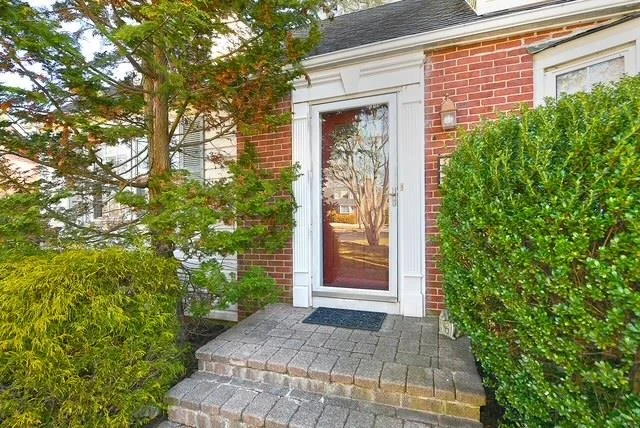 Photo of 24 Surrey Drive