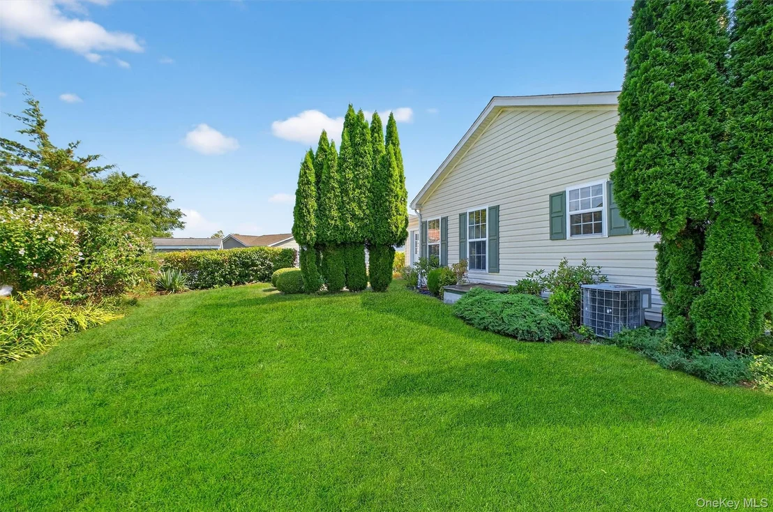 Photo of 19 Naples Drive