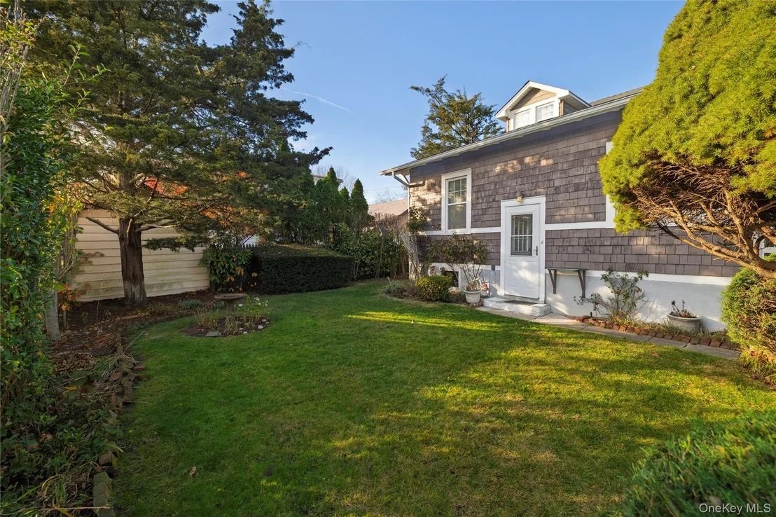 Photo of 232 Sherman Street
