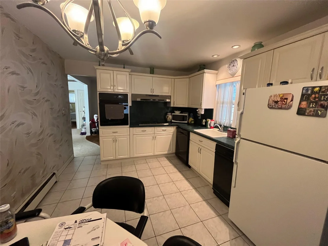 Photo of 75 Ryder Avenue