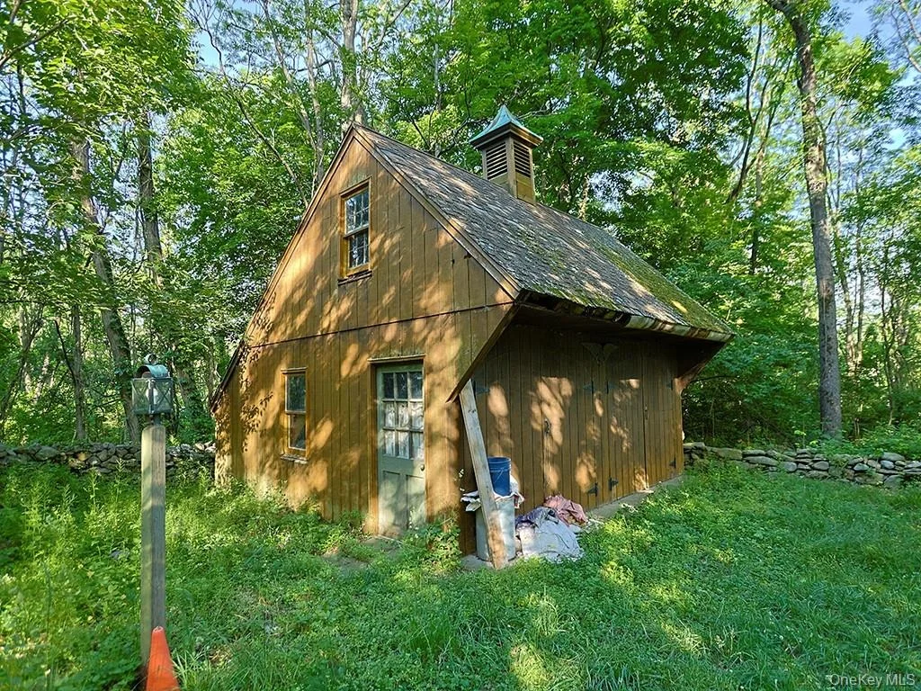 Photo of 95 Angola Road
