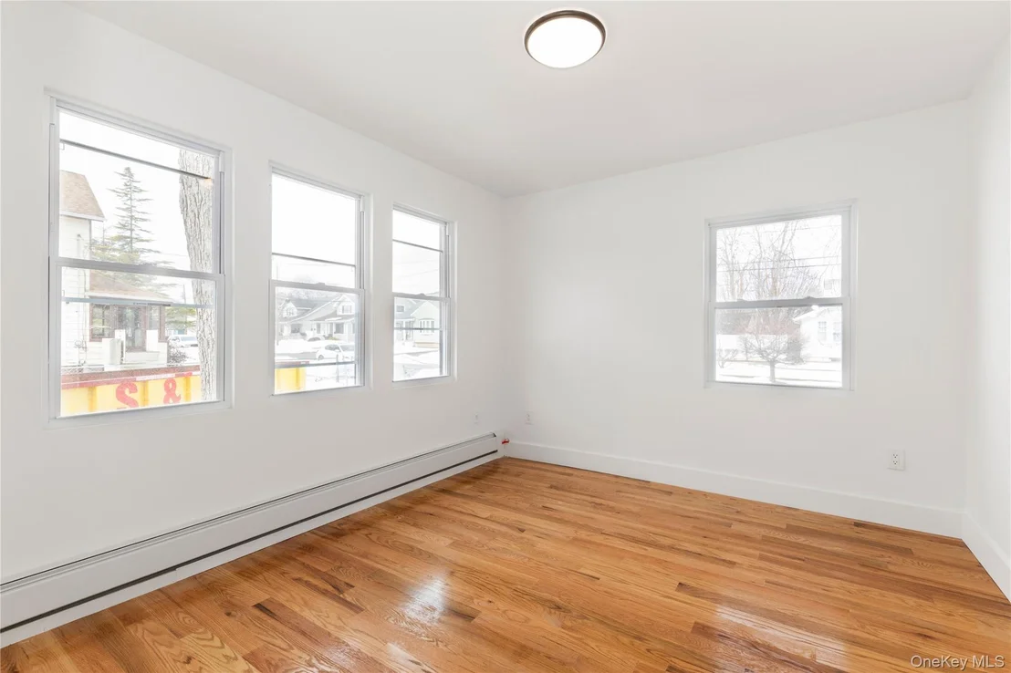 Photo of 67 Ellison Avenue