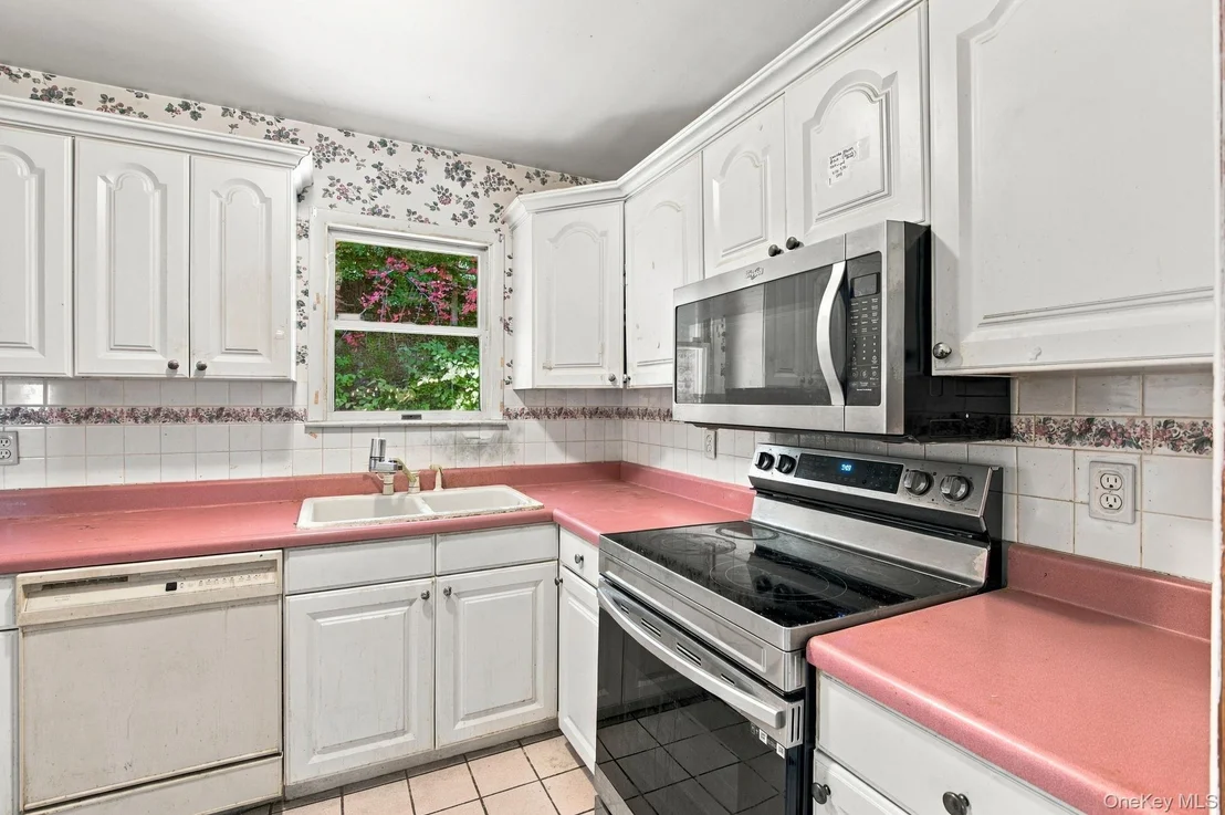 Photo of 49 Brewster Drive