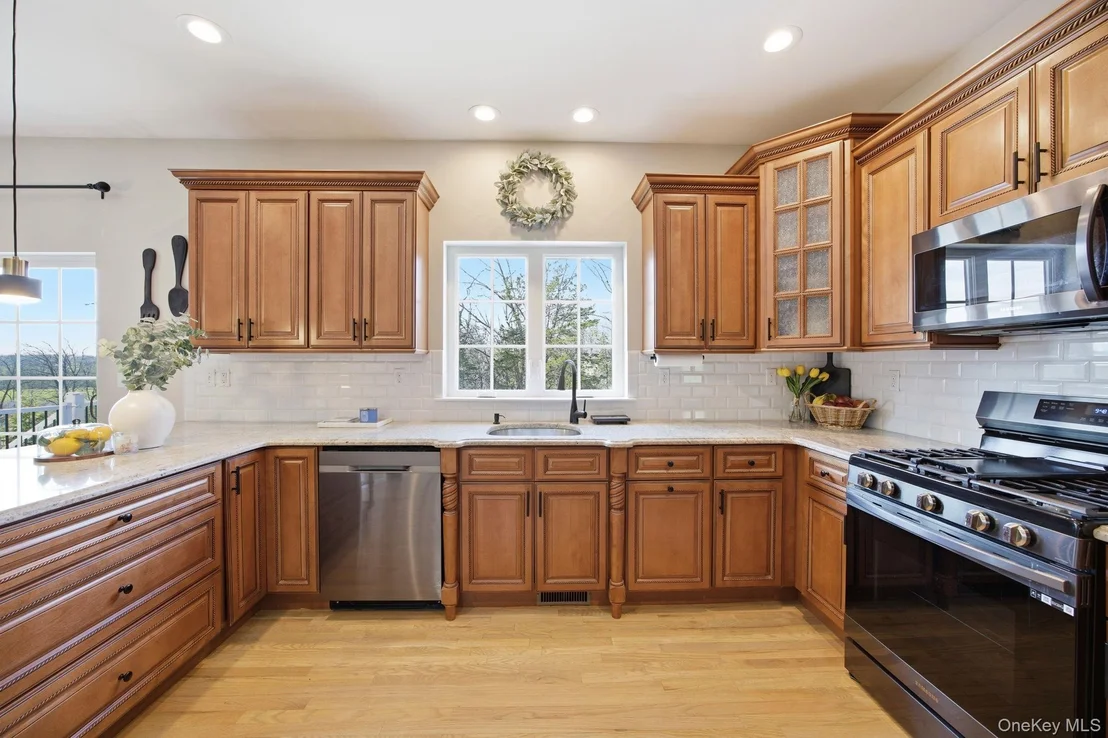 Photo of 18 Valley View Road