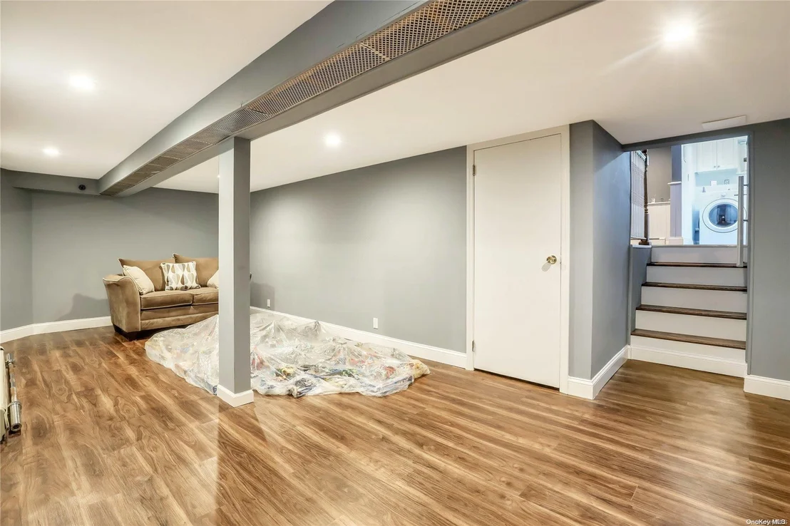 Photo of 33 Elizabeth Drive