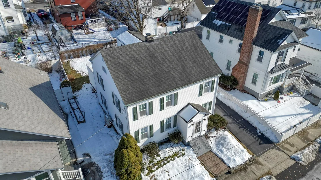Photo of 7 Commonwealth Avenue