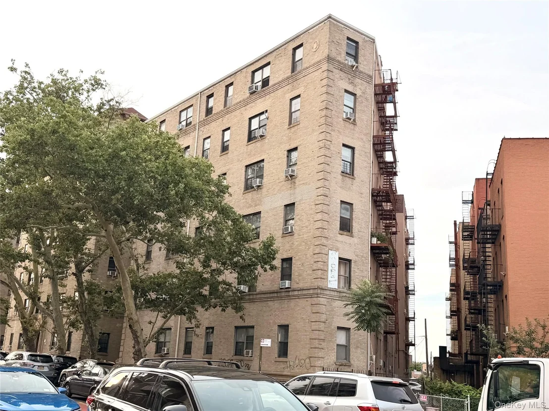 Photo of Unit C19 at 70-35 Broadway