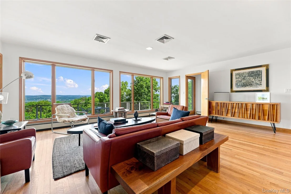 Photo of 36 Blue Grass Lane