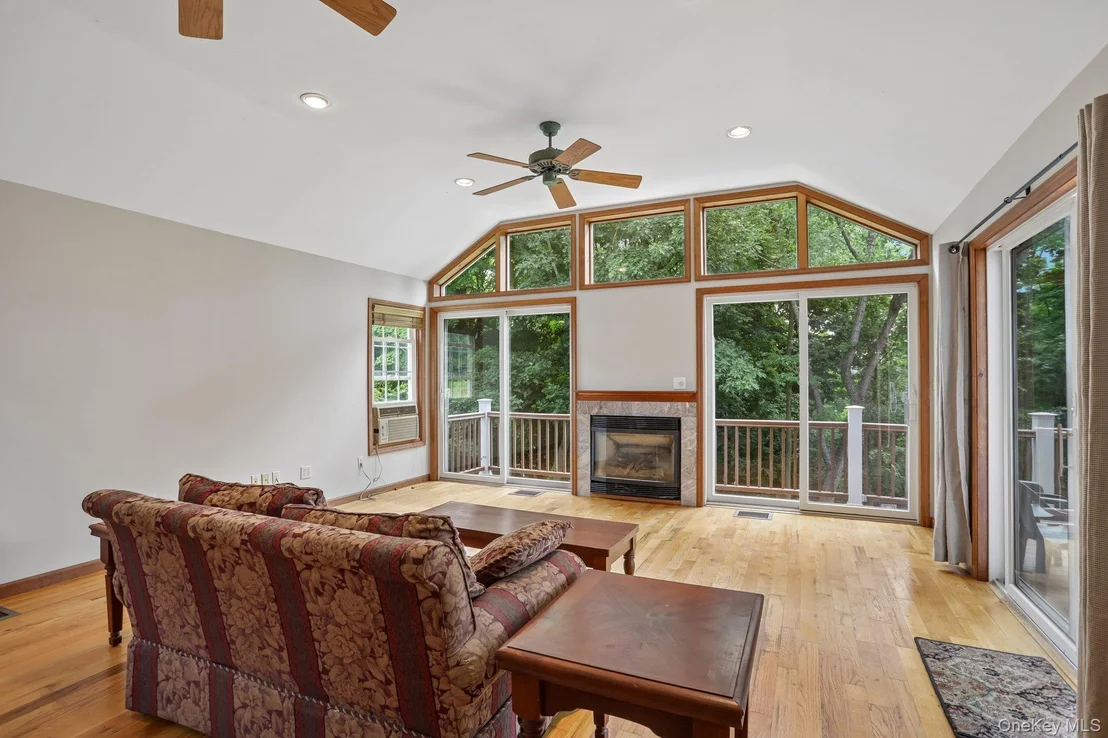 Photo of 8 Sunset Heights