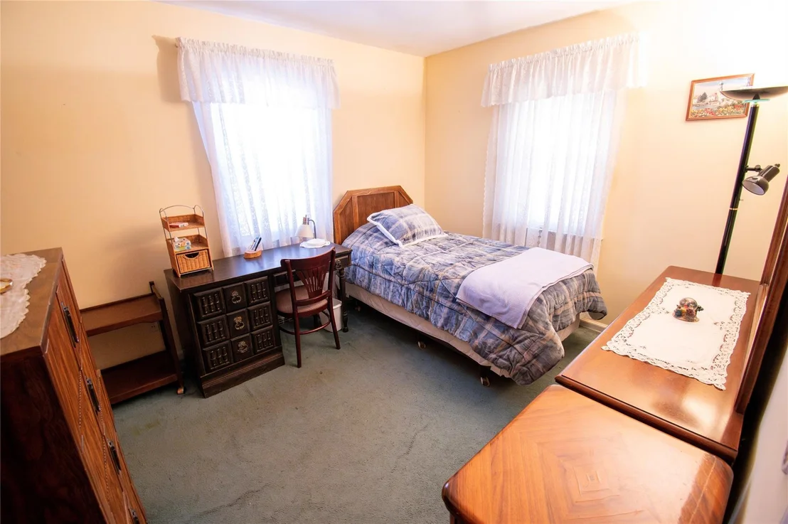 Photo of 2135 Maple Street