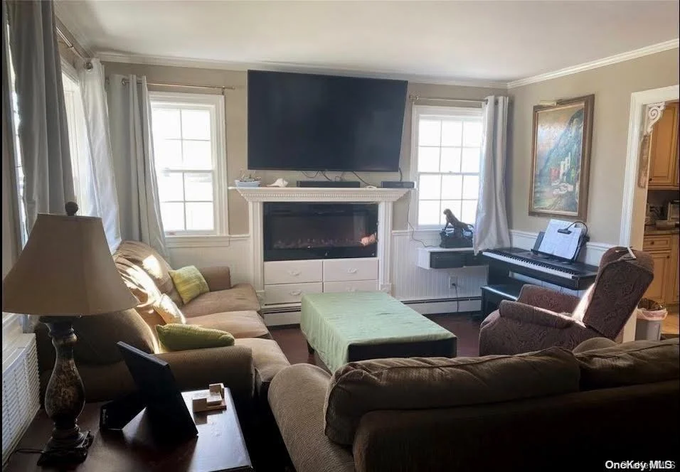 Photo of 30 East Drive