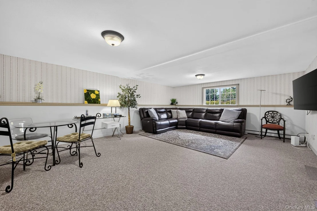 Photo of 9 Pleasant Lane