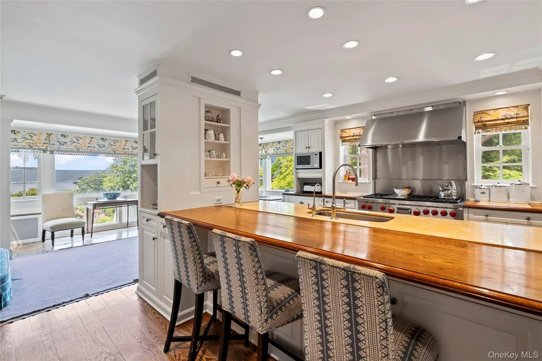 Photo of 116 White Hill Road