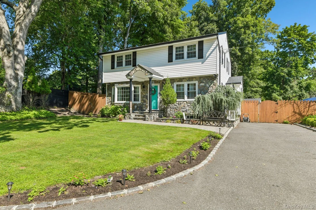 Photo of 103 Harvard Avenue