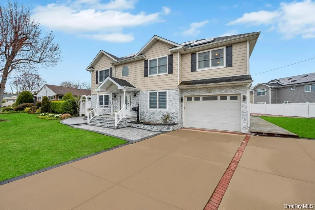 Photo of 6 Garden Circle
