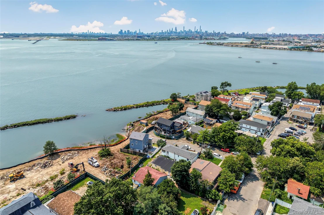Photo of 419 Harding Park