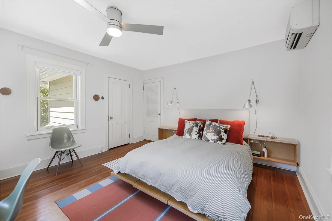 Photo of 10 Ashton Road