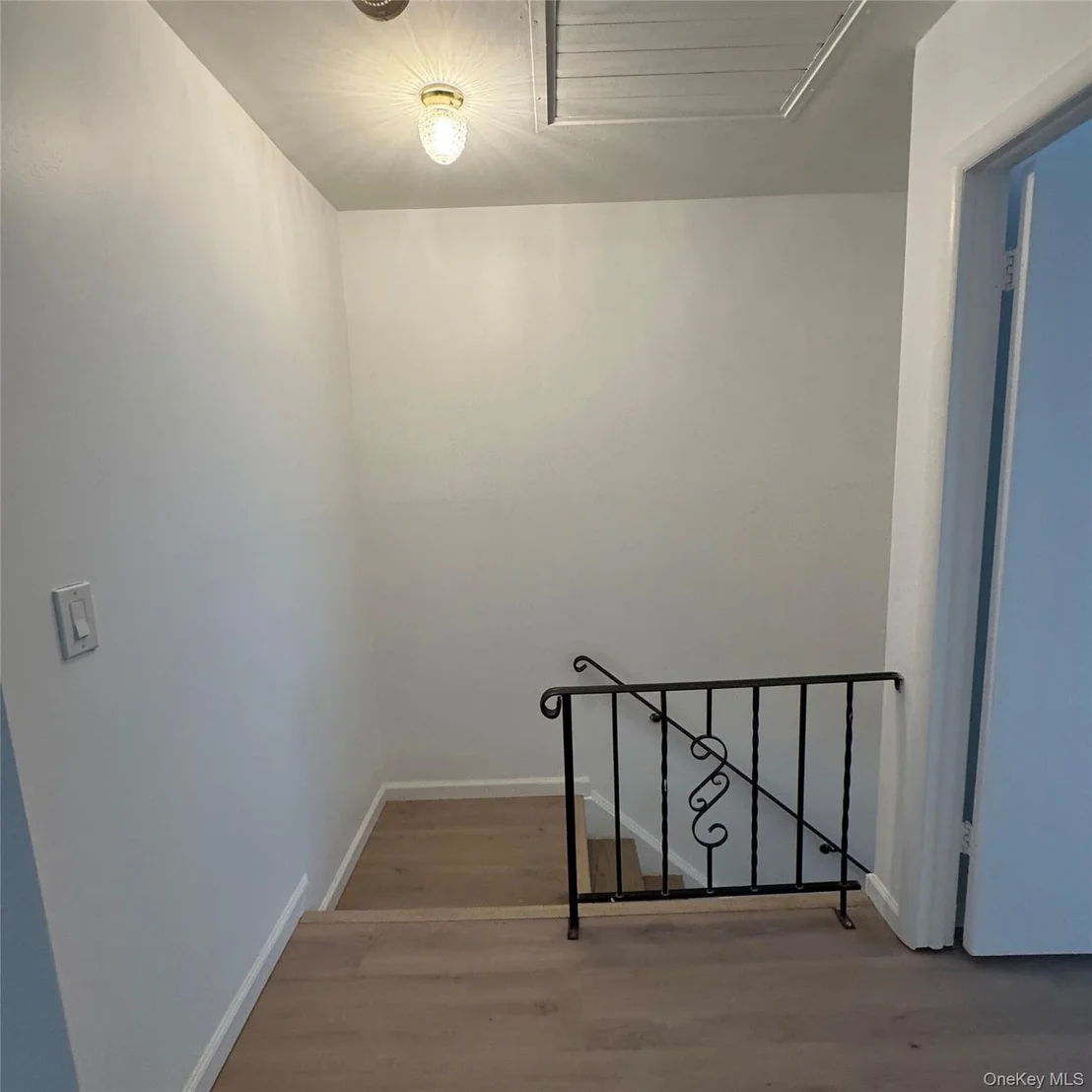 Photo of 206 Chrystal Drive