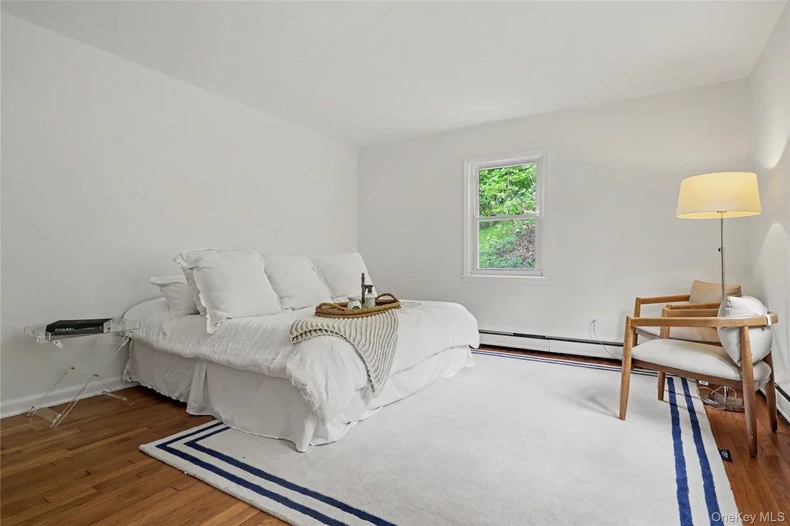 Photo of 28 Valley View Road