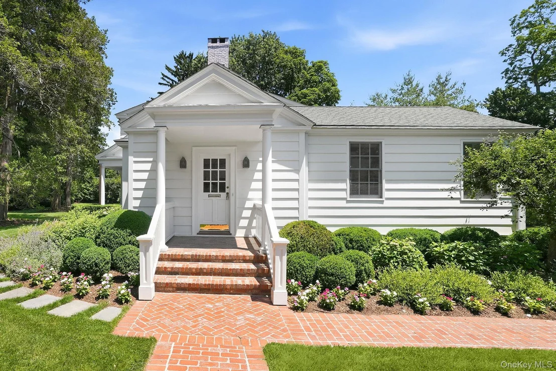 Photo of 455 Polly Park Road