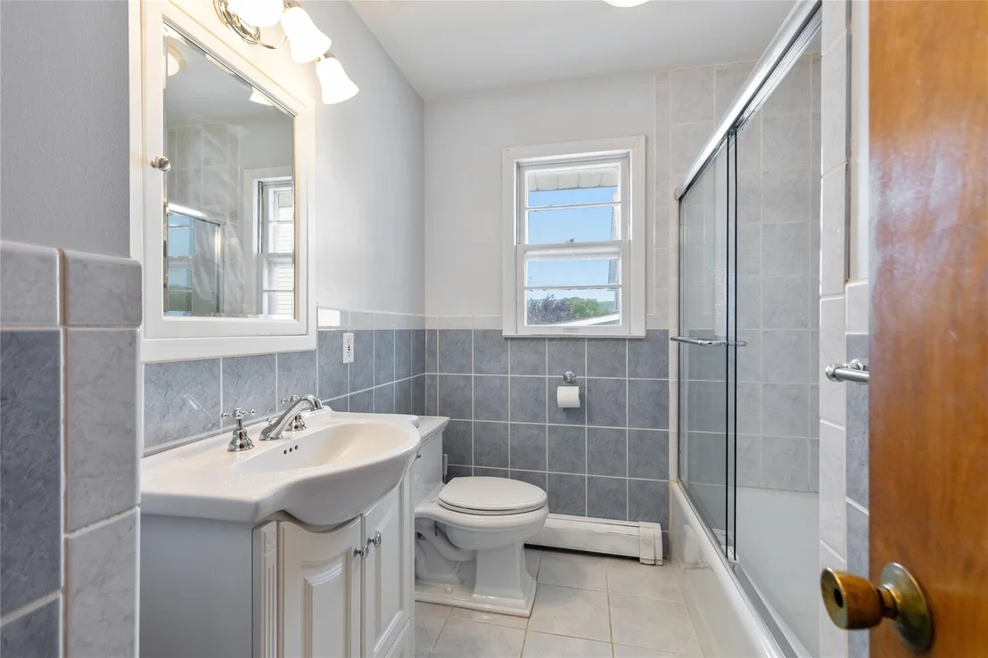 Photo of 156 2nd Street