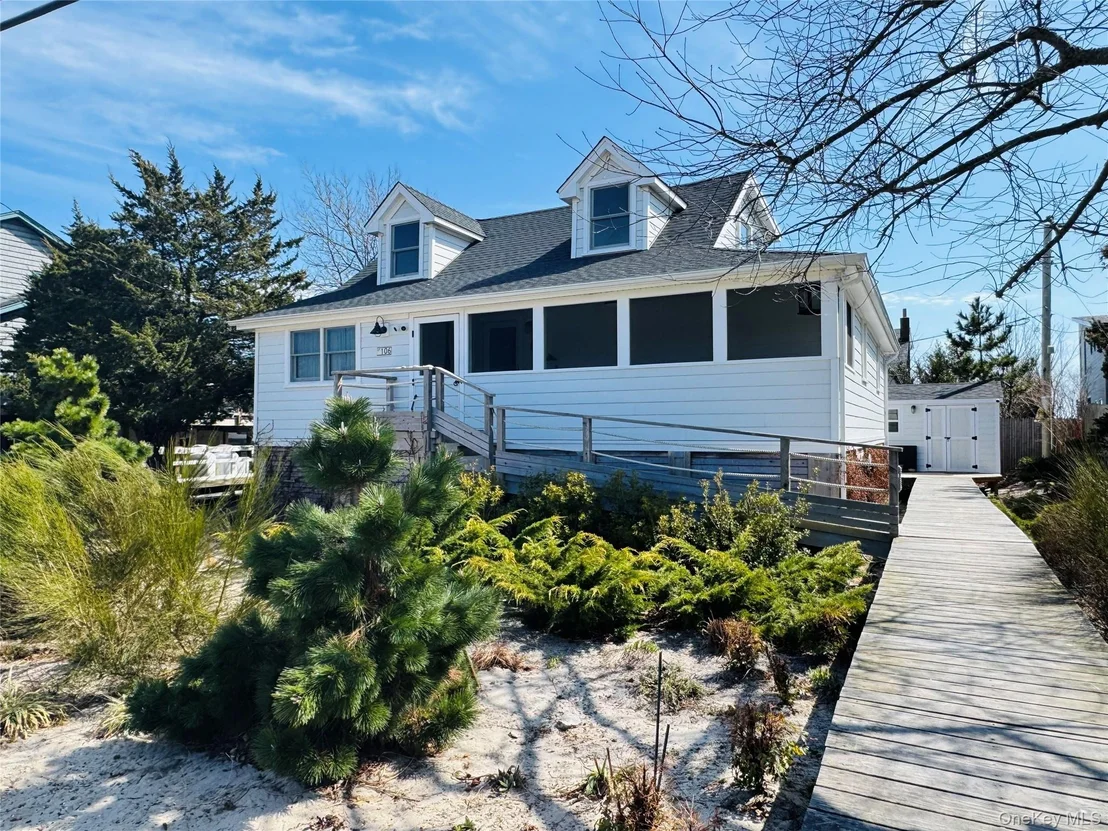 Photo of 106 Oak Beach Road